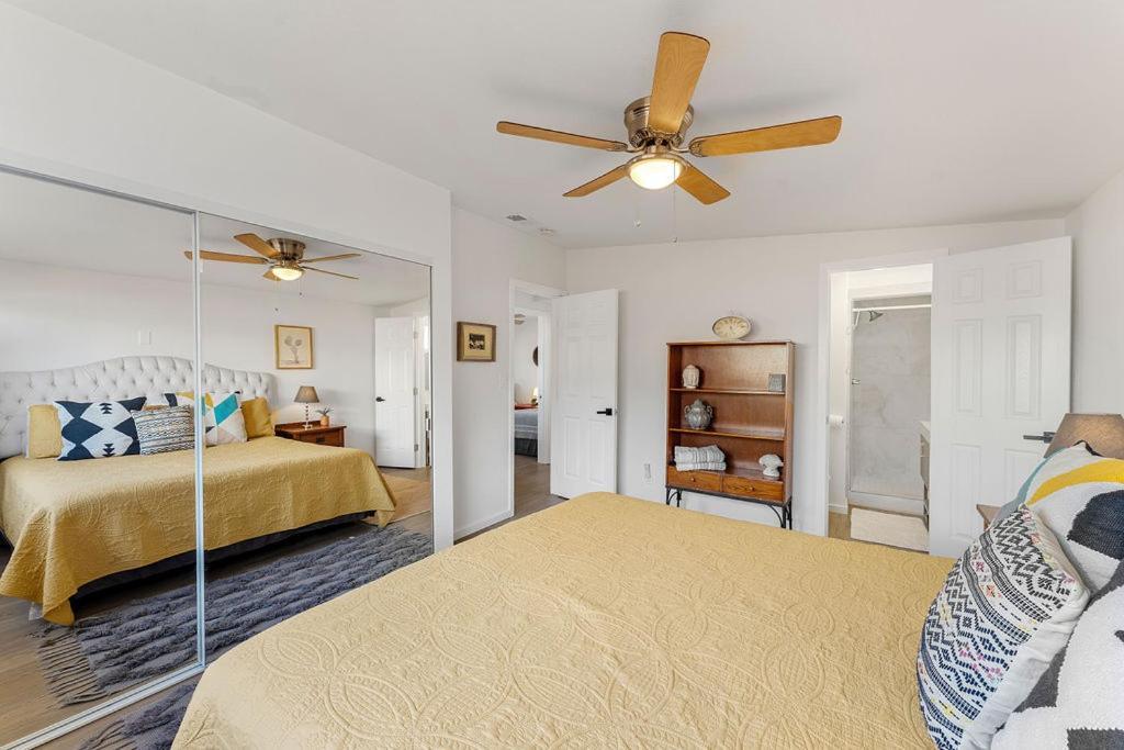 Cozy Stylish Home In The Heart Of Jt Village Джошуа-Три Экстерьер фото